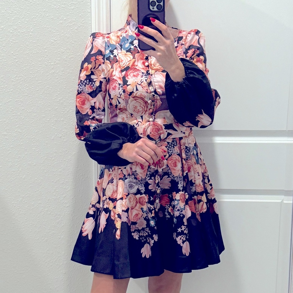 Designer Mini Dress With Floral Print, Size 2, 4